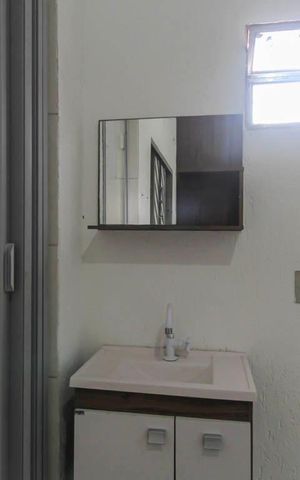 Casa à venda com 300m², 7 quartos e 2 vagasBanheiro