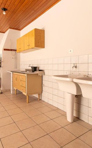 Casa à venda com 140m², 3 quartos e 4 vagas Casa à venda com 140m², 3 quartos e 4 vagasÁrea de Serviço