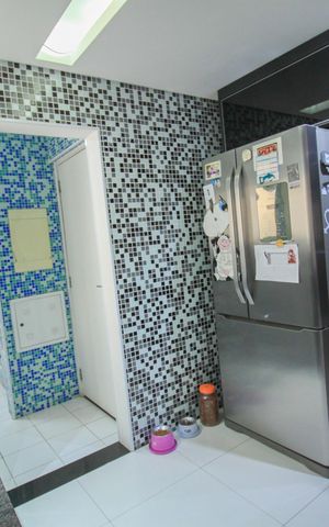 Apartamento à venda com 200m², 3 quartos e 4 vagas