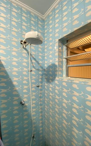 Casa à venda com 200m², 2 quartos e 1 vagaBanheiro