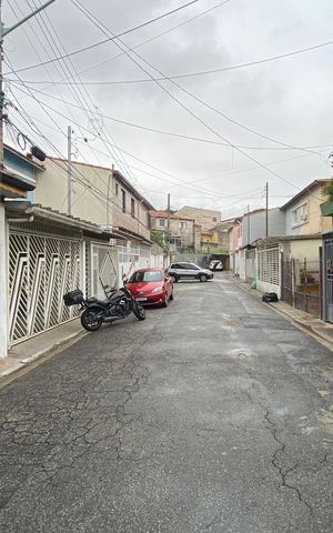 Casa à venda com 200m², 2 quartos e 1 vagaVista da Rua