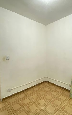 Casa à venda com 200m², 2 quartos e 1 vagaQuarto de Serviço