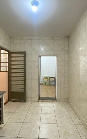 Casa à venda com 200m², 2 quartos e 1 vagaCozinha