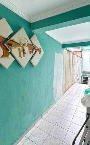 Casa à venda com 160m², 3 quartos e 2 vagas Casa à venda com 160m², 3 quartos e 2 vagasQuintal