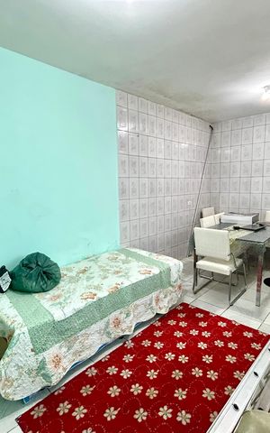 Casa à venda com 160m², 3 quartos e 2 vagas Casa à venda com 160m², 3 quartos e 2 vagasCozinha 1