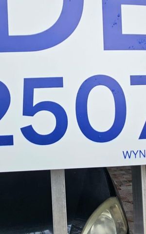Casa à venda com 150m², 5 quartos e 2 vagas Casa à venda com 150m², 5 quartos e 2 vagasFachada - plaquinha