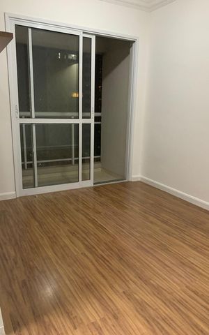 Apartamento à venda com 59m², 2 quartos e 1 vaga Apartamento à venda com 59m², 2 quartos e 1 vagaSala