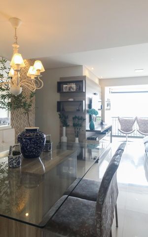 Apartamento à venda com 96m², 3 quartos e 3 vagas Apartamento à venda com 96m², 3 quartos e 3 vagasSala