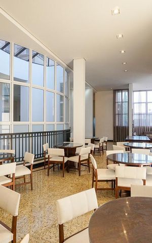 Apartamento à venda com 96m², 3 quartos e 3 vagas Apartamento à venda com 96m², 3 quartos e 3 vagasÁrea Comum