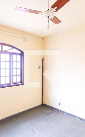 Casa à venda com 750m², 7 quartos e 2 vagas Casa à venda com 750m², 7 quartos e 2 vagasQuarto