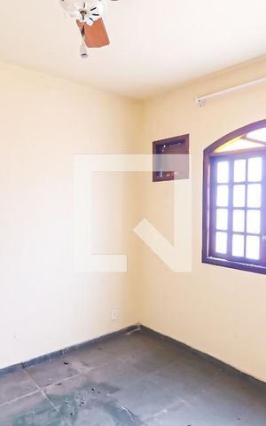 Casa à venda com 750m², 7 quartos e 2 vagas Casa à venda com 750m², 7 quartos e 2 vagasQuarto