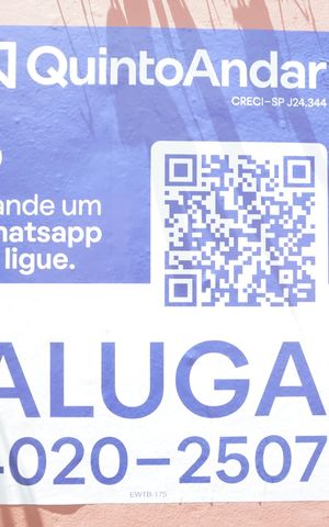 Casa de condomínio para alugar com 360m², 2 quartos e 4 vagasPlaca