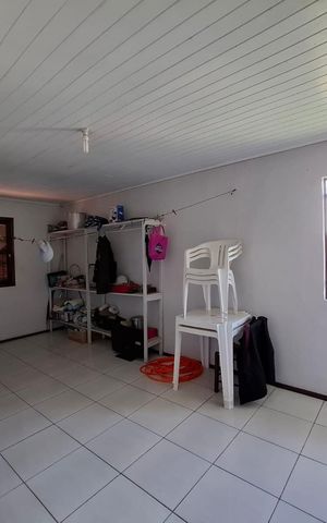 Casa à venda com 352m², 3 quartos e 4 vagas Casa à venda com 352m², 3 quartos e 4 vagasQuarto 3