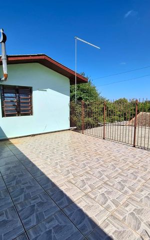 Casa à venda com 352m², 3 quartos e 4 vagas Casa à venda com 352m², 3 quartos e 4 vagasÁrea Comum