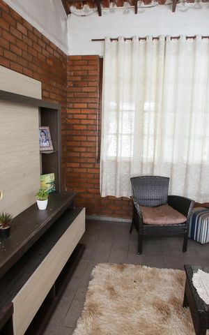 Casa à venda com 188m², 4 quartos e 3 vagasSala de TV