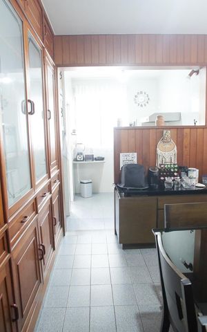 Casa à venda com 188m², 4 quartos e 3 vagasCopa