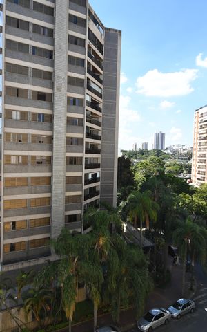 Apartamento à venda com 84m², 2 quartos e 1 vagaQuarto 1 - Vista