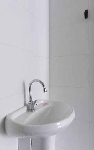 Apartamento à venda com 28m², 1 quarto e sem vaga Apartamento à venda com 28m², 1 quarto e sem vagaBanheiro da Suíte