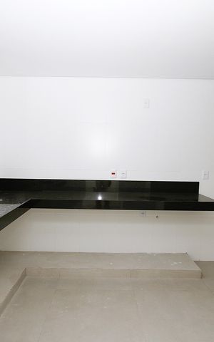 Apartamento à venda com 86m², 3 quartos e 2 vagasCozinha
