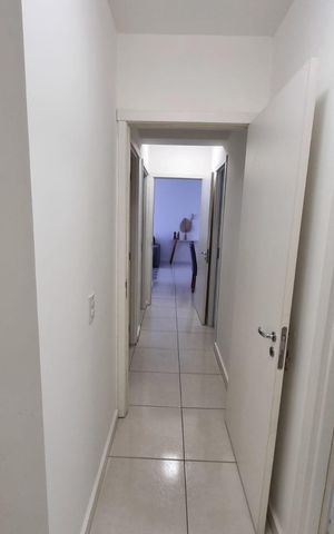 Apartamento para alugar com 76m², 3 quartos e 1 vagaCorredor