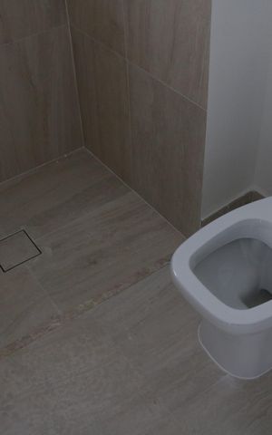 Apartamento à venda com 60m², 2 quartos e 1 vagaBanheiro 1