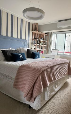 Apartamento à venda com 217m², 4 quartos e 4 vagas Apartamento à venda com 217m², 4 quartos e 4 vagasQuarto