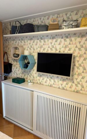 Apartamento à venda com 217m², 4 quartos e 4 vagas Apartamento à venda com 217m², 4 quartos e 4 vagasQuarto