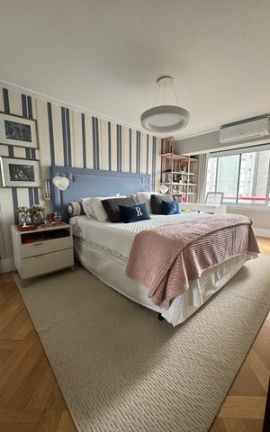 Apartamento à venda com 217m², 4 quartos e 4 vagas Apartamento à venda com 217m², 4 quartos e 4 vagasQuarto