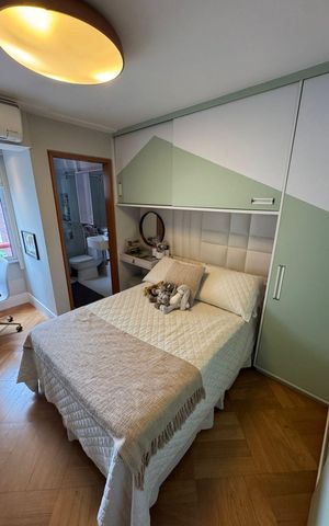 Apartamento à venda com 217m², 4 quartos e 4 vagas Apartamento à venda com 217m², 4 quartos e 4 vagasQuarto