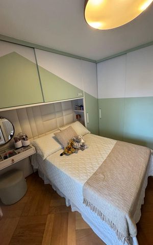 Apartamento à venda com 217m², 4 quartos e 4 vagas Apartamento à venda com 217m², 4 quartos e 4 vagasQuarto