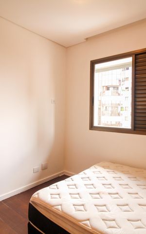 Apartamento à venda com 293m², 5 quartos e 4 vagas Apartamento à venda com 293m², 5 quartos e 4 vagasSuite 2