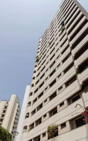 Apartamento à venda com 293m², 5 quartos e 4 vagas Apartamento à venda com 293m², 5 quartos e 4 vagasFachada