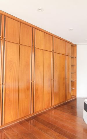 Apartamento à venda com 293m², 5 quartos e 4 vagas Apartamento à venda com 293m², 5 quartos e 4 vagasSuite 1