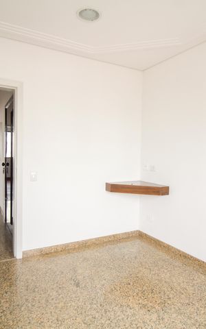 Apartamento à venda com 293m², 5 quartos e 4 vagas Apartamento à venda com 293m², 5 quartos e 4 vagasCopa/Sala de Jantar