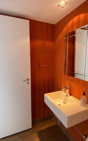 Apartamento para alugar com 163m², 2 quartos e 4 vagas Apartamento para alugar com 163m², 2 quartos e 4 vagasBanheiro