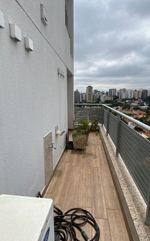 Apartamento para alugar com 163m², 2 quartos e 4 vagas Apartamento para alugar com 163m², 2 quartos e 4 vagasVaranda da cozinha