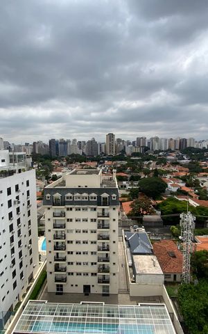 Apartamento para alugar com 163m², 2 quartos e 4 vagas Apartamento para alugar com 163m², 2 quartos e 4 vagasVista