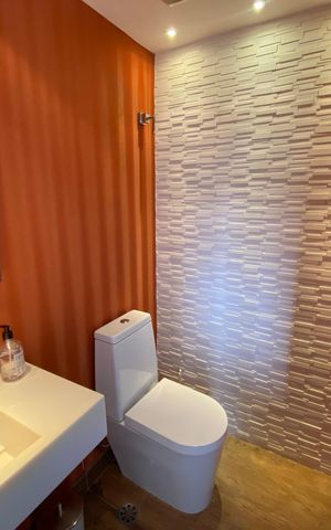 Apartamento para alugar com 163m², 2 quartos e 4 vagas Apartamento para alugar com 163m², 2 quartos e 4 vagasBanheiro