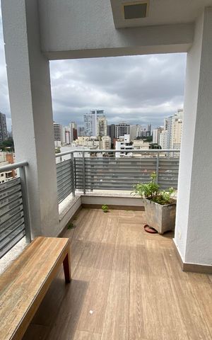 Apartamento para alugar com 163m², 2 quartos e 4 vagas Apartamento para alugar com 163m², 2 quartos e 4 vagasVaranda da cozinha