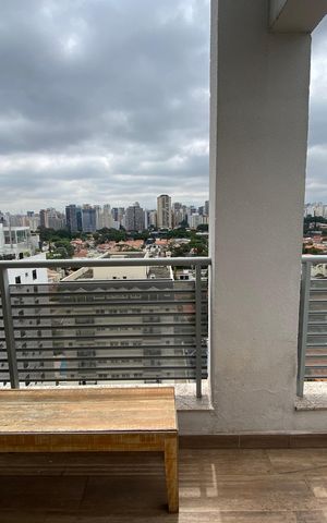 Apartamento para alugar com 163m², 2 quartos e 4 vagas Apartamento para alugar com 163m², 2 quartos e 4 vagasVaranda da cozinha