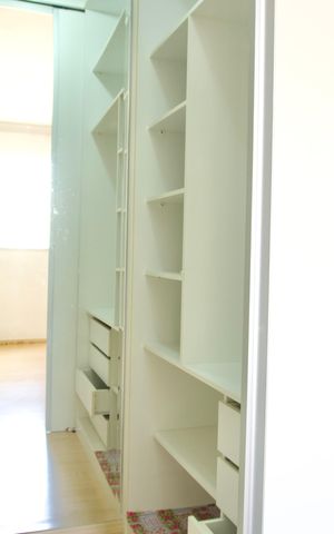 Apartamento à venda com 183m², 3 quartos e 2 vagas Apartamento à venda com 183m², 3 quartos e 2 vagasCloset da suíte