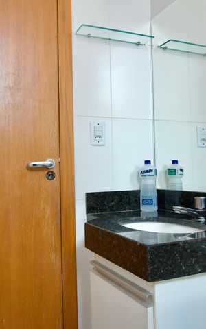 Apartamento à venda com 183m², 3 quartos e 2 vagas Apartamento à venda com 183m², 3 quartos e 2 vagasBanheiro Social