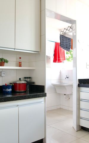 Apartamento à venda com 183m², 3 quartos e 2 vagas Apartamento à venda com 183m², 3 quartos e 2 vagasCozinha