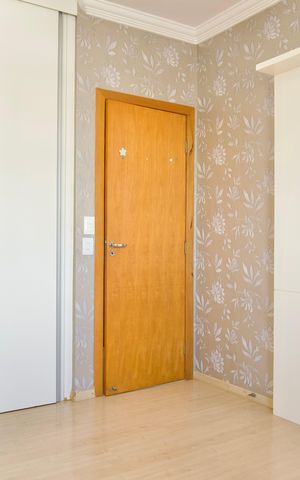 Apartamento à venda com 183m², 3 quartos e 2 vagas Apartamento à venda com 183m², 3 quartos e 2 vagasSuíte (Quarto 3)
