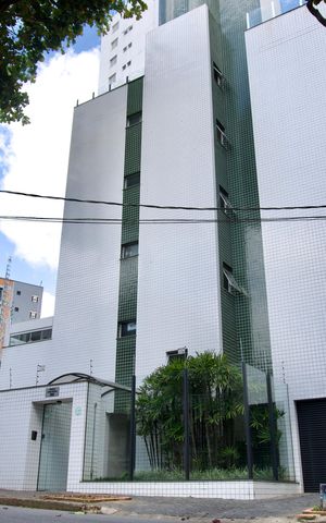 Apartamento à venda com 183m², 3 quartos e 2 vagas Apartamento à venda com 183m², 3 quartos e 2 vagasFachada do Prédio