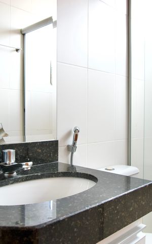Apartamento à venda com 183m², 3 quartos e 2 vagas Apartamento à venda com 183m², 3 quartos e 2 vagasBanheiro Social