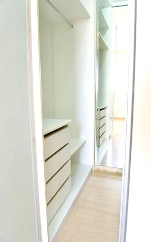 Apartamento à venda com 183m², 3 quartos e 2 vagas Apartamento à venda com 183m², 3 quartos e 2 vagasCloset da suíte