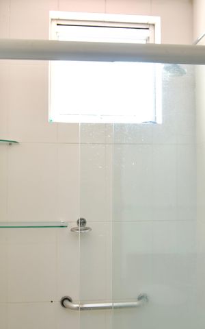 Apartamento à venda com 183m², 3 quartos e 2 vagas Apartamento à venda com 183m², 3 quartos e 2 vagasBanheiro da Suíte