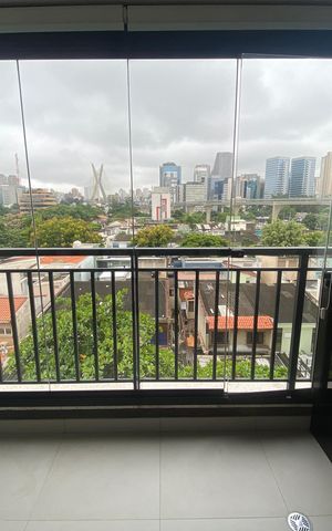 Apartamento à venda com 42m², 1 quarto e 1 vaga Apartamento à venda com 42m², 1 quarto e 1 vagaVaranda