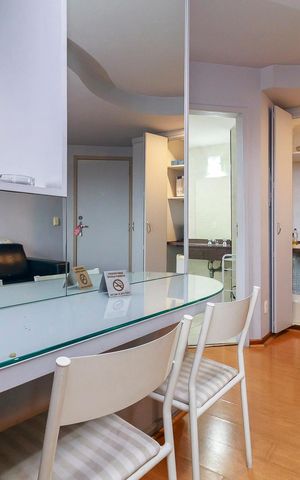 Studio à venda com 35m², 1 quarto e sem vaga Studio à venda com 35m², 1 quarto e sem vagaSala